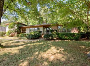 1235 Hickory Ln, Auburn, AL 36830