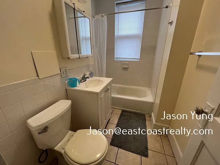 27 Queensberry St #3 — Photo 7