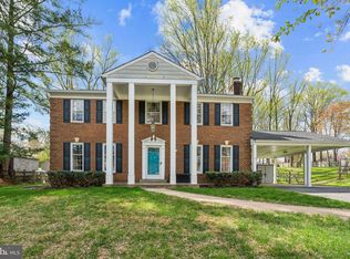 4404 Custis Dr, Rockville, MD 20853