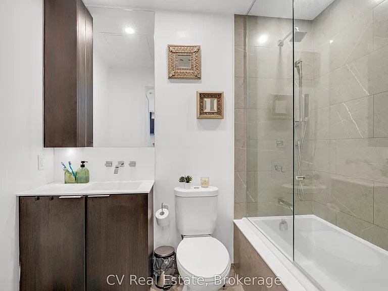 12 Bonnycastle St #311 — Photo 9