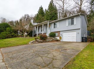 35084 McKee Rd, Abbotsford, BC V2S 5S1