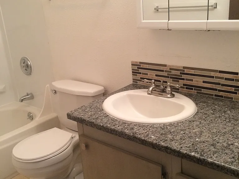 259 Pheasant Rd W — Photo 13