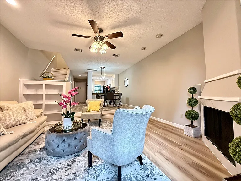 7122 Wood Hollow Dr #106 — Photo 10