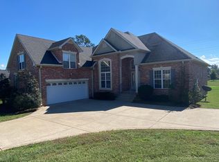 715 Starpoint Dr, Gallatin, TN 37066