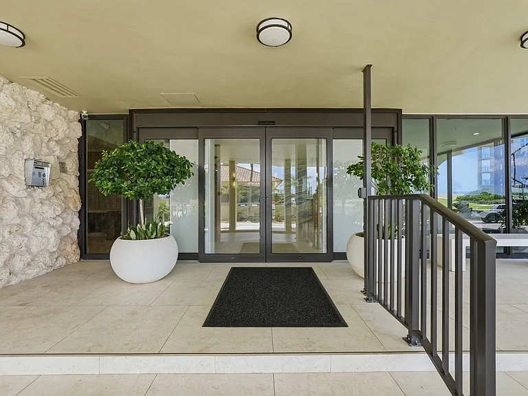 5460 N Ocean Dr #6A — Photo 48