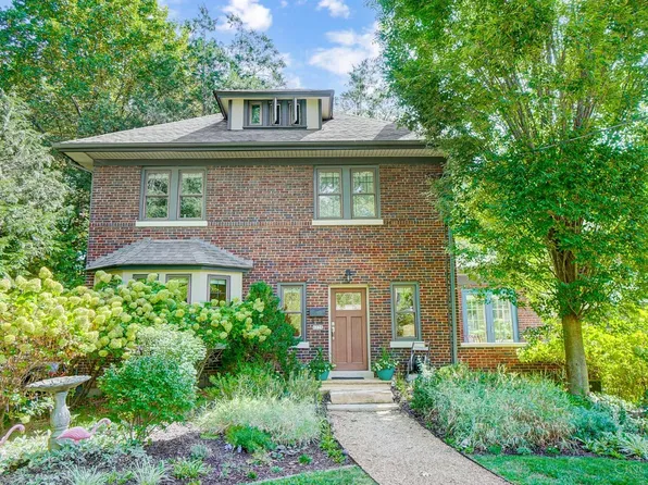 6226 Robison Rd, Cincinnati, OH 45213