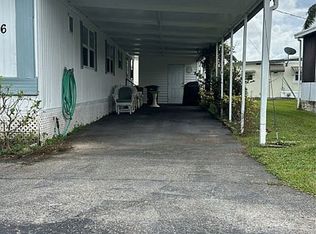 6 Oregon Trl, Naples, FL 34113