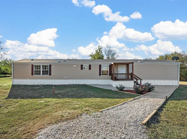 370 Hcr 3241, Mount Calm, TX 76673