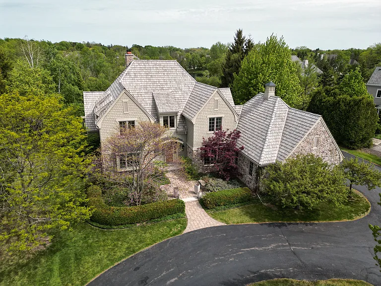 11560 N Canterbury Dr — Photo 50