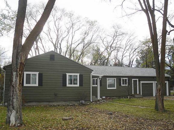 2nd image of 3225 Helena Dr