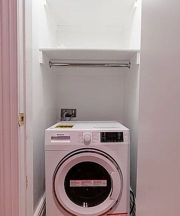4th image of 11 E 30th St APT 6F