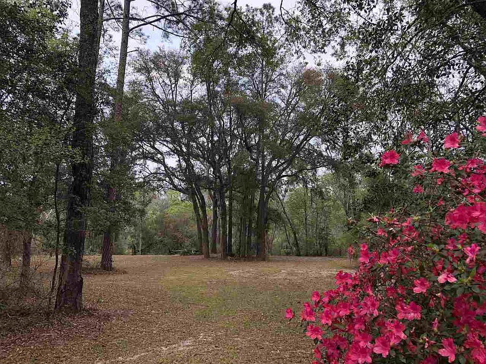 1st image of Vacant Ne Chervil Dr