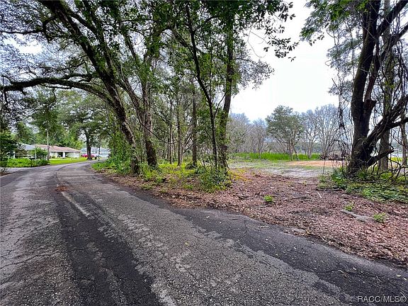 5th image of 3355 E Lake Nina Dr
