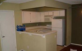 4th image of 2477 Chandler Ave Unit 250