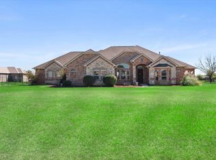 7168 Granville Dr, Mansfield, TX 76063