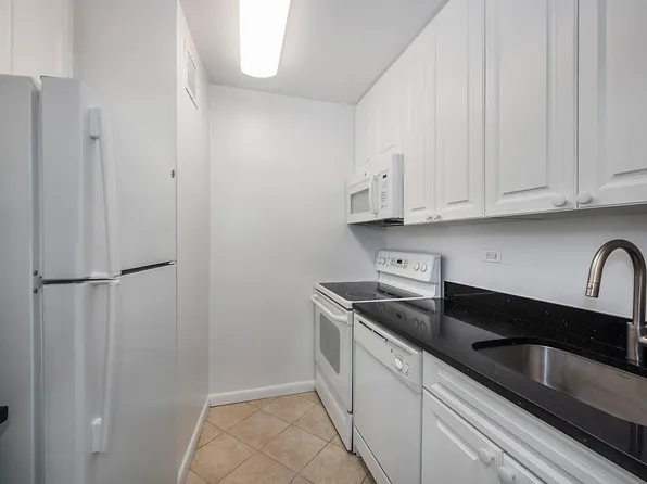 211 West 56th Street image 5 of 14