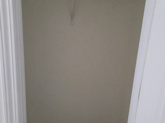4th image of 2144 Belmont Cir