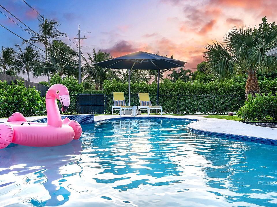1st image of 518 Sunshine Dr