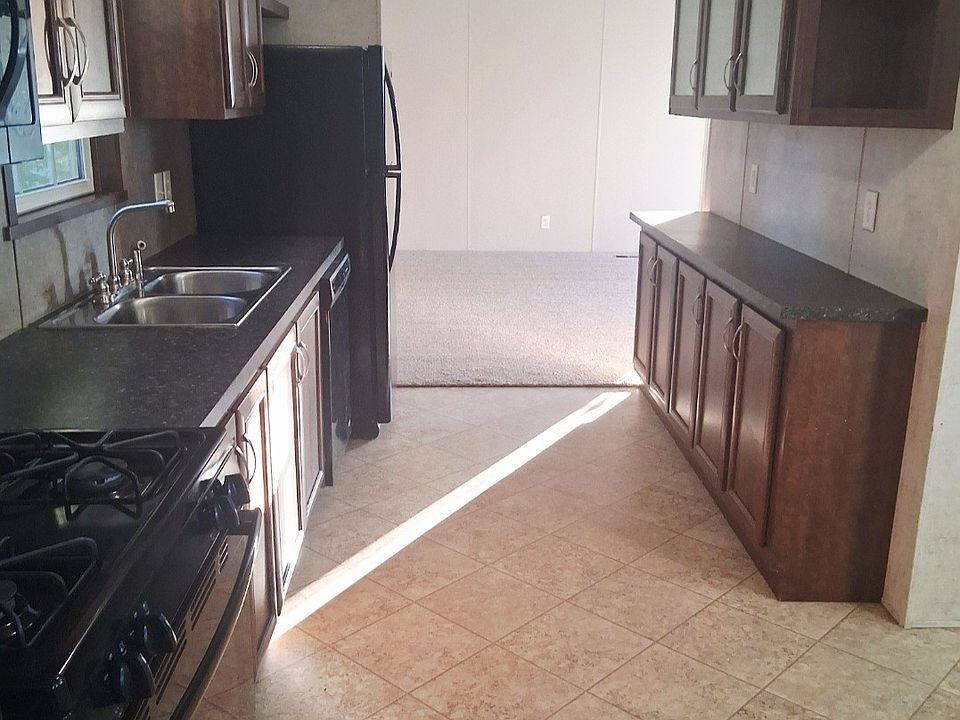 1st image of 54 Helversom Ct