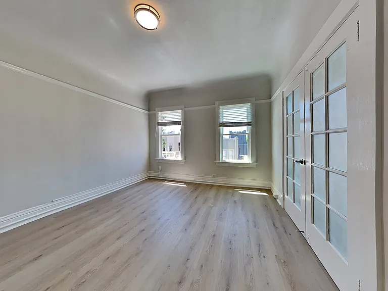 45 Brosnan St — Photo 1