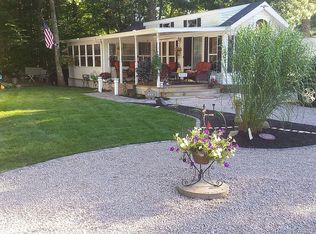 118 Dunns Corner Rd #201, Westerly, RI 02891