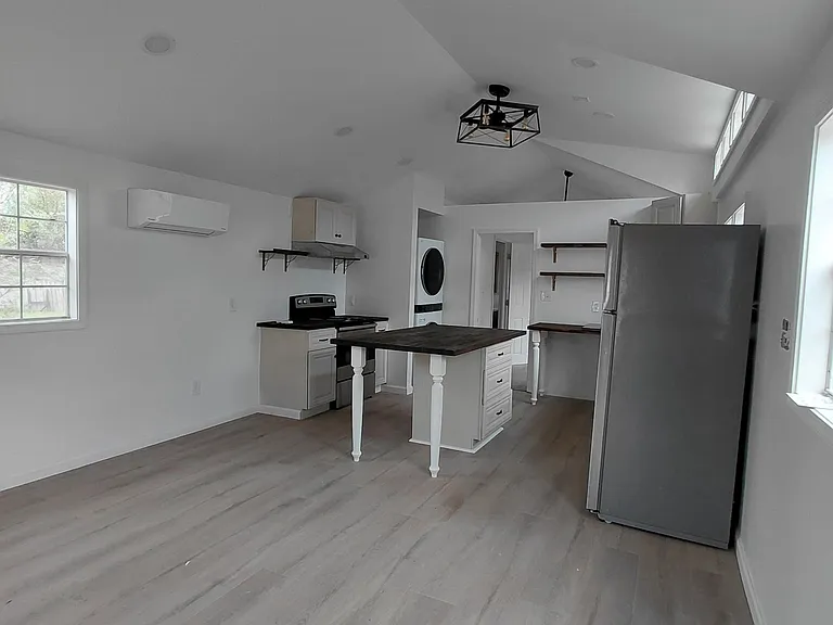 1815 Wilmington St #B — Photo 5