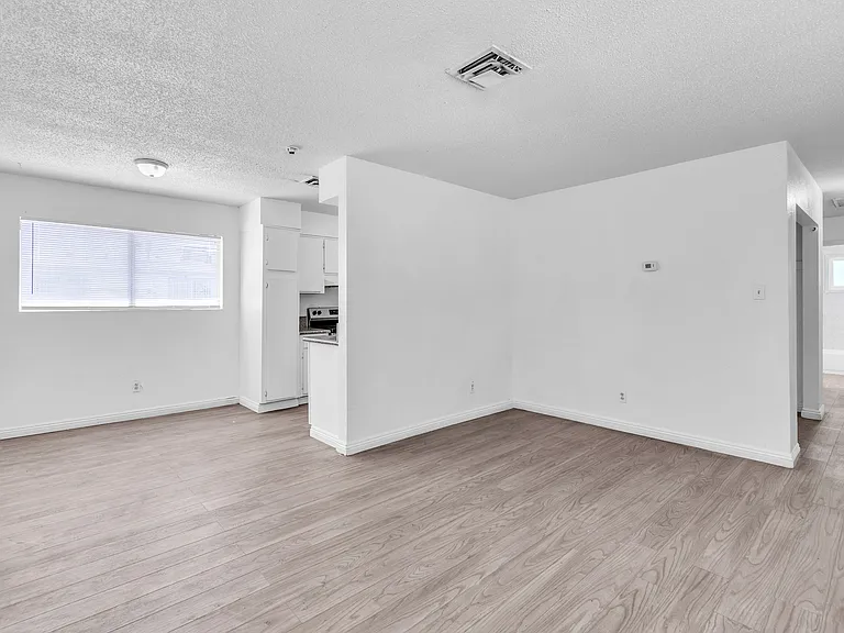 2508 E Mesquite Ave #4 — Photo 11