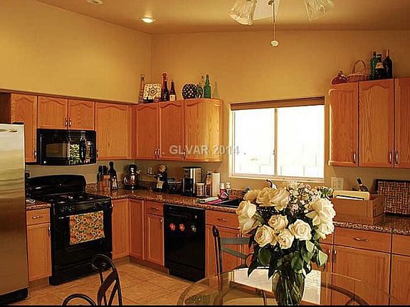 5th image of 1506 Emerald Peak Ave
