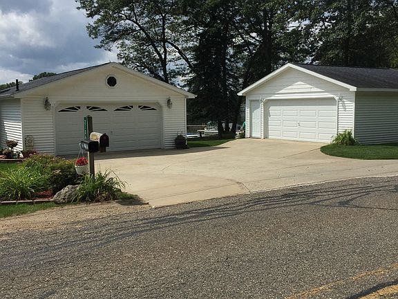5th image of 2106 N Ogemaw Trl