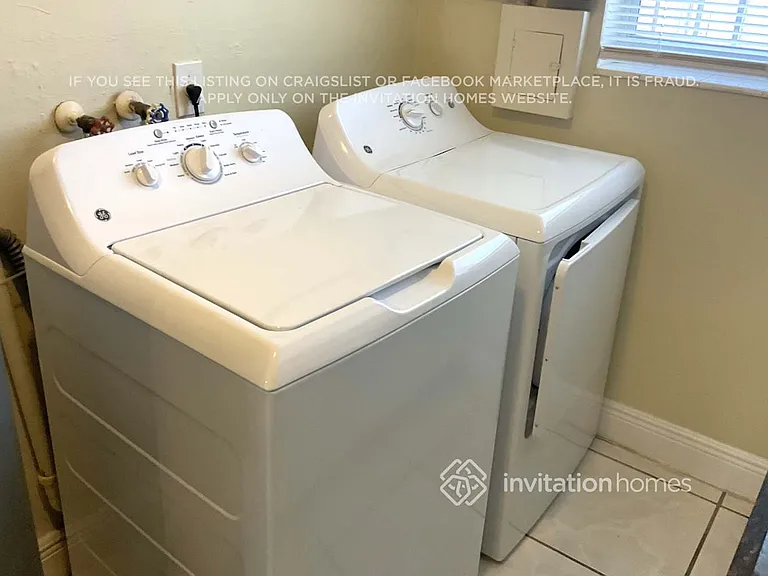 781 SW 64th Ter — Photo 15