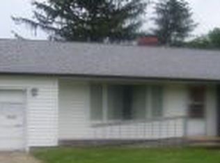 202 Arnold St, Bourbon, IN 46504