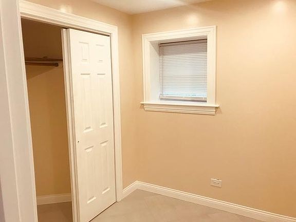 4th image of 4202 N Melvina Ave #1