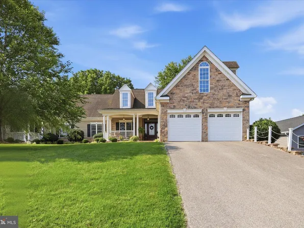22 E Green St, Middletown, MD 21769