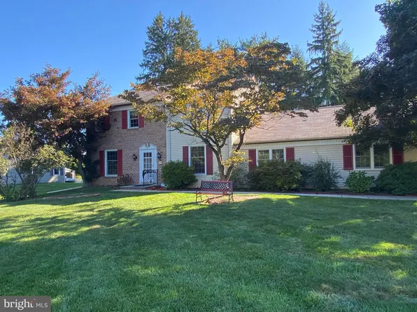 54 White Hurst Dr, Richboro, PA 18954