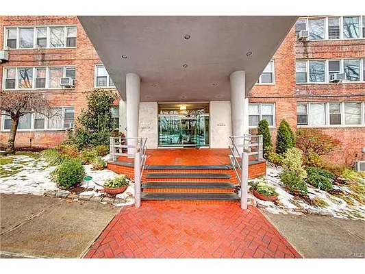 Sold by Douglas Elliman | media 6