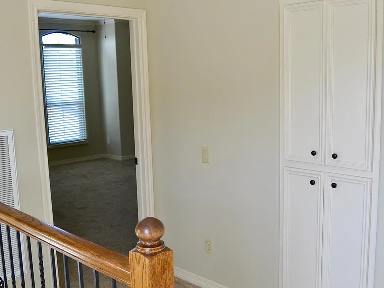 3127 Fairdale Oaks E — Photo 26