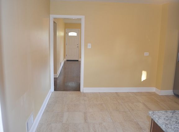 5th image of 342 47th Ave
