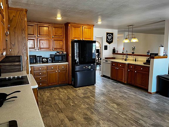 4th image of 138956 Ew Rd #10