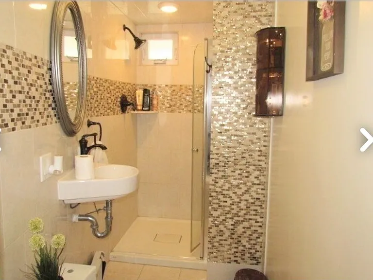 Bathroom2