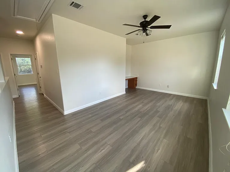 3806 Juniper Hills St — Photo 13
