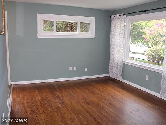 4th image of 12622 Grace Max St