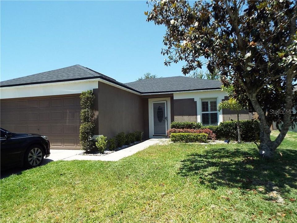 1st image of 16850 Cornerwood Dr