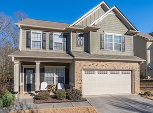 928 Pine Ln, Lawrenceville, GA 30043