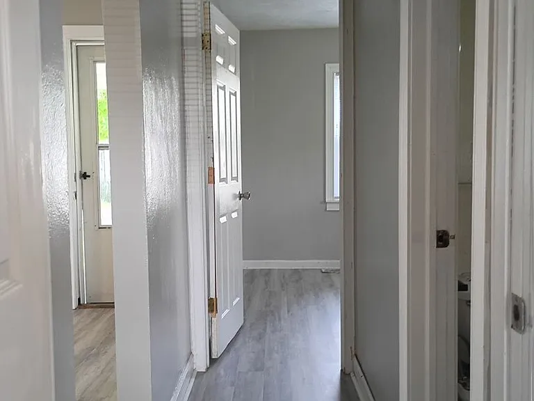2815 & 2815 1/2 S Pershing Dr (Wynn Funds LLC) — Photo 15