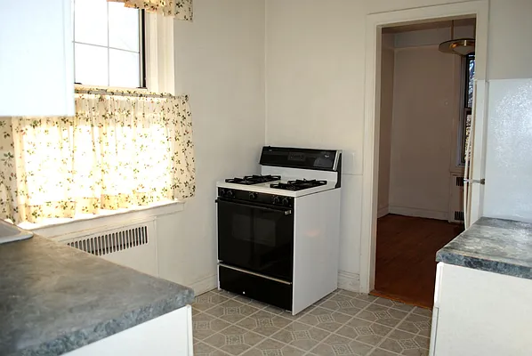 Sold by Landmarc Group | media 41