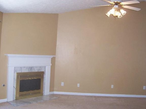 3rd image of 1030 Kibbe Cir