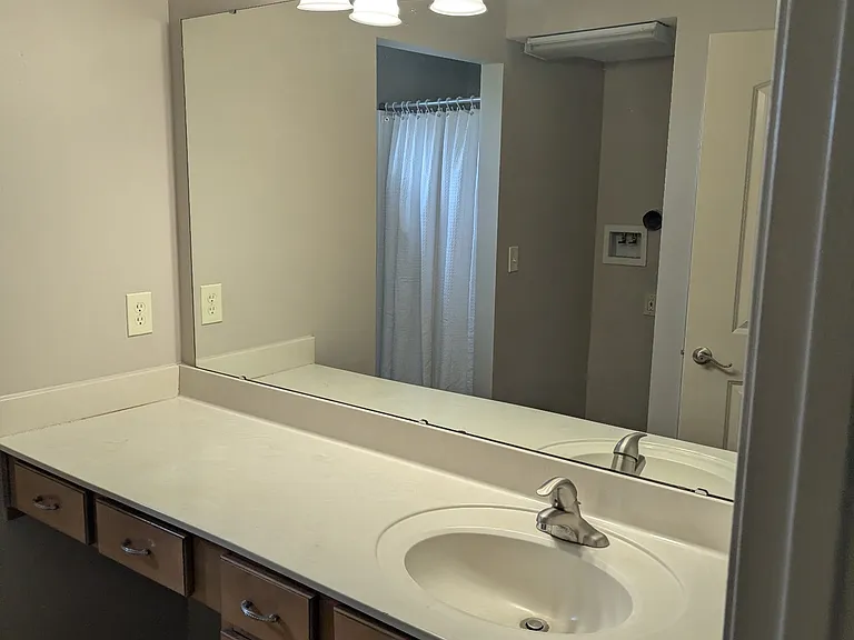 300 Wysteria Village Dr #1 — Photo 8