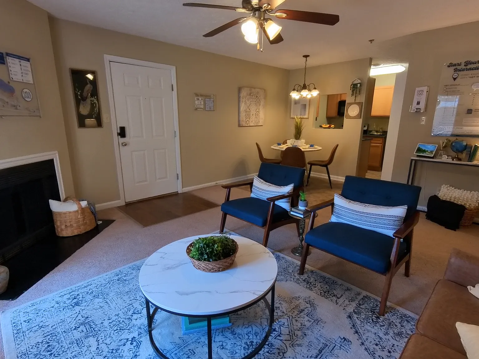 Fox Lake Apartment Homes — Photo 2