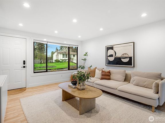 5th image of 327 213 Place SW
