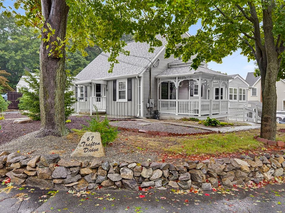 1st image of 67 Trefton Dr